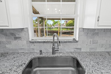 818 Heron Rd, Cocoa, Fl 32926-72