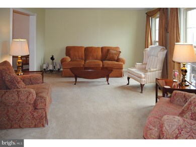 1520 Susan Dr, Lansdale, PA 19446 - photo 3