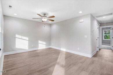 18-1845 E Trail Dr SE-18