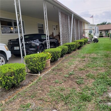 18 Pine Aire Cir, Lake Placid, FL 33852 - photo 3