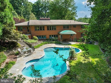 6805 Tulip Hill Terrace, Bethesda, MD 20816 - photo 5