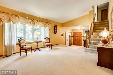 5741 Kinsmen Courage Ct, Sykesville, MD 21784 - photo 6