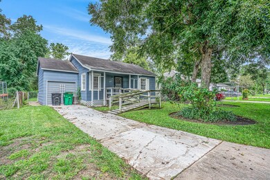 4513 Kingsbury St, Houston, TX 77021 - photo 4