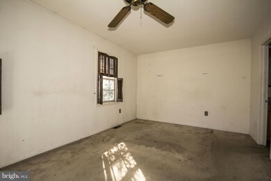 1482 Lowell Ct unit 19YB, Crofton, MD 21114 - photo 4