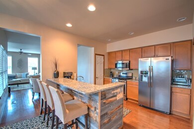 791 Shannon Dr, Crown Point, IN 46307 - photo 4