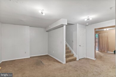 6403 Atwood St, District Heights, MD 20747 - photo 4