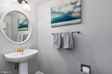 5360 Chandley Farm Cir, Centreville, VA 20120 - photo 5