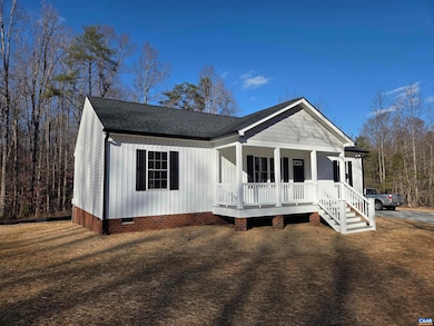 115 Busbees Point Rd, Bumpass, VA 23024 - photo 2