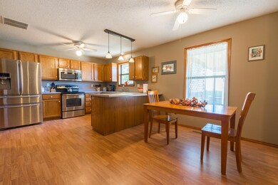 Archer-Cedarwood-Home-9