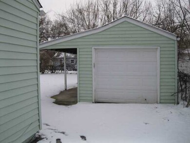 4503 Grimsby Rd, Columbus, OH 43227 - photo 2