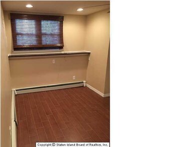 16 Austin Ave, Staten Island, NY 10305 - photo 4