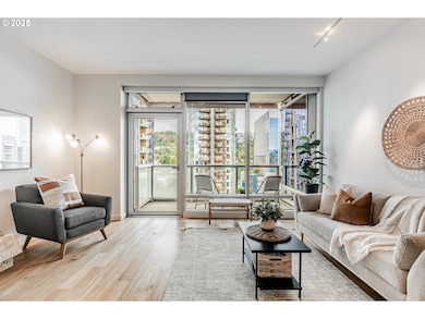 The Meriwether unit 1206, Portland, OR 97239 - photo 6