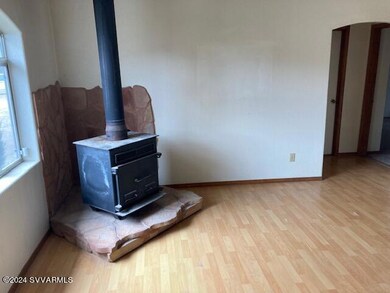 LIVING/WOOD BURNER