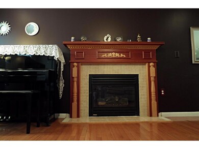 1 Sunflower Ln, Londonderry, NH 03053 - photo 4