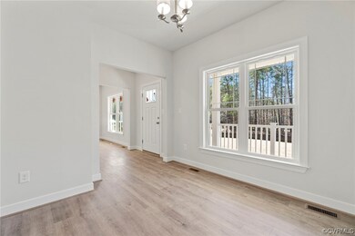 605 Wright Dr, Ruther Glen, VA 22546 - photo 7