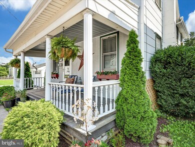 24 E Carpenter Ave, Myerstown, PA 17067 - photo 4