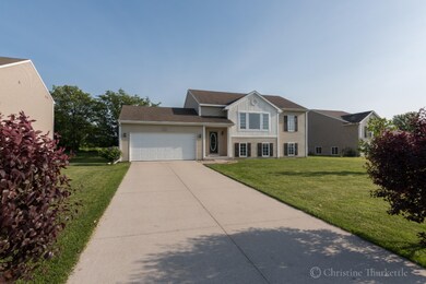 1616 Crescent-1