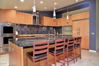 Night-Kitchen