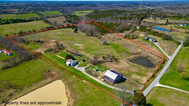 140 Parsons Ln, Harrodsburg, KY 40330 - photo 3