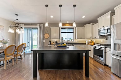 Great Kitchen for Entertaining