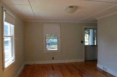 5Livingroom