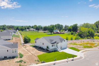 403 W 1225 N unit 7, Harrisville, UT 84404 - photo 4