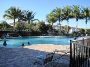 2033 Oakhurst Way, Riviera Beach, FL 33404 - photo 4