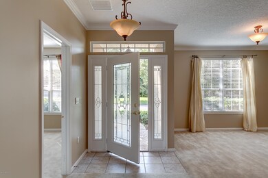 02 Entry Foyer