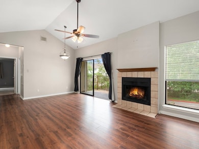 3500 Tangle Brush Dr unit 216, Spring, TX 77381 - photo 2