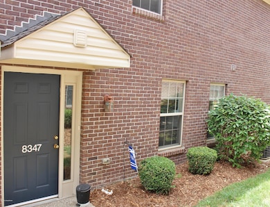 8347 Grand Trevi Dr, Louisville, KY 40228 - photo 2