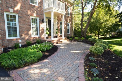 15405 Martins Hundred Dr, Centreville, VA 20120 - photo 3