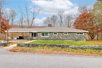 25 Old Pound Hill Rd, North Smithfield, RI 02896 - photo 3