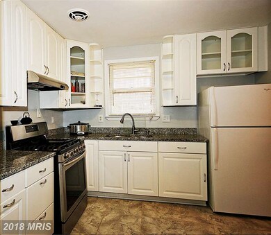 9014 Pinehurst Dr, Fort Washington, MD 20744 - photo 4
