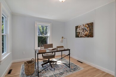 9-web-or-mls-263-old-craigville-rd