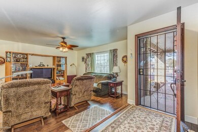 ENTRY TO LIVING ROOM