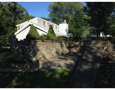 550 Wrentham Rd, Bellingham, MA 02019 - photo 2