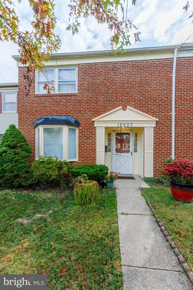 12007 Dove Cir, Laurel, MD 20708 - photo 3