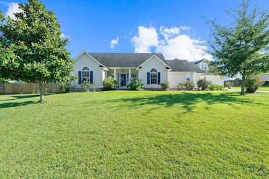 102 Meadow Ct, Warner Robins, GA 31088 - photo 2