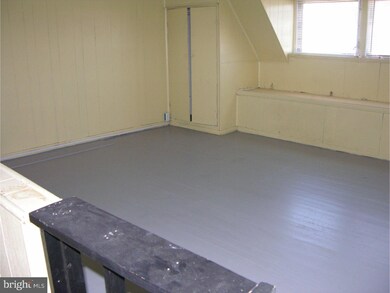 6734 N Sydenham St, Philadelphia, PA 19126 - photo 4