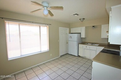 4553 E Caballero Cir unit 2, Mesa, AZ 85205 - photo 4