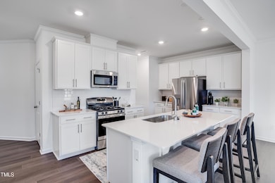 SUN_ElizabethSprings_Pic_202ShingleOak_0