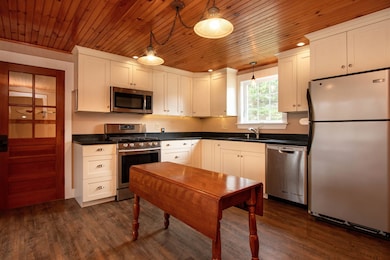 391 Bimson Dr, Barnet, VT 05821 - photo 6