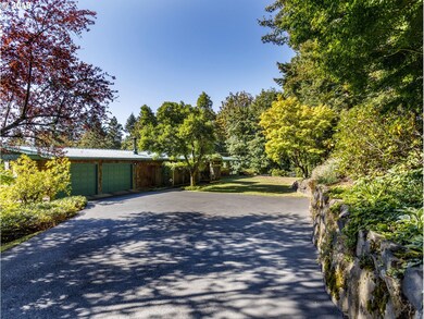 2933 NW 53rd Dr, Portland, OR 97210 - photo 2