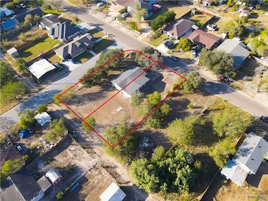 615 Ebony St, San Juan, TX 78589 - photo 3