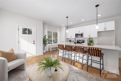 521 N Linwood Ave, Charlotte, NC 28216 - photo 5