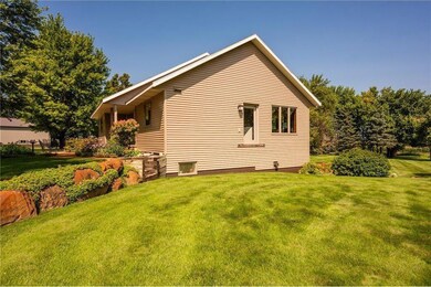 555 10th St SE, Benson, MN 56215 - photo 6