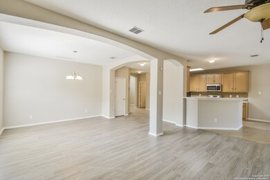 11214 Blue Fax Field, Helotes, TX 78023 - photo 6