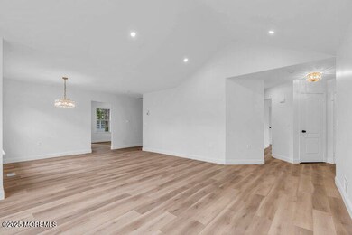 11 Sedgwick Square, Jackson, NJ 08527 - photo 5