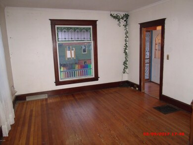 214 Ridge St, Honesdale, PA 18431 - photo 3