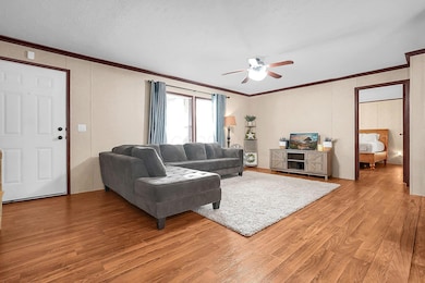 20-web-or-mls-2445-columbus-lancaster-ro